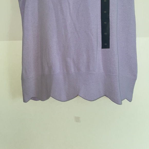 NWT Banana Republic Lavender Scallop Hem Sweater Tank Size XS - Picture 2 of 5